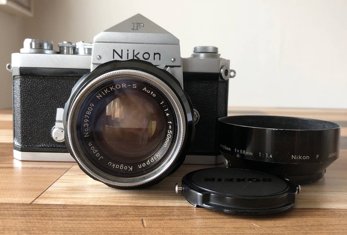 ★Nikon/ニコン F 一眼レフカメラ ボディ & NIKKOR-H Auto 50mm レンズ　フィルムカメラ