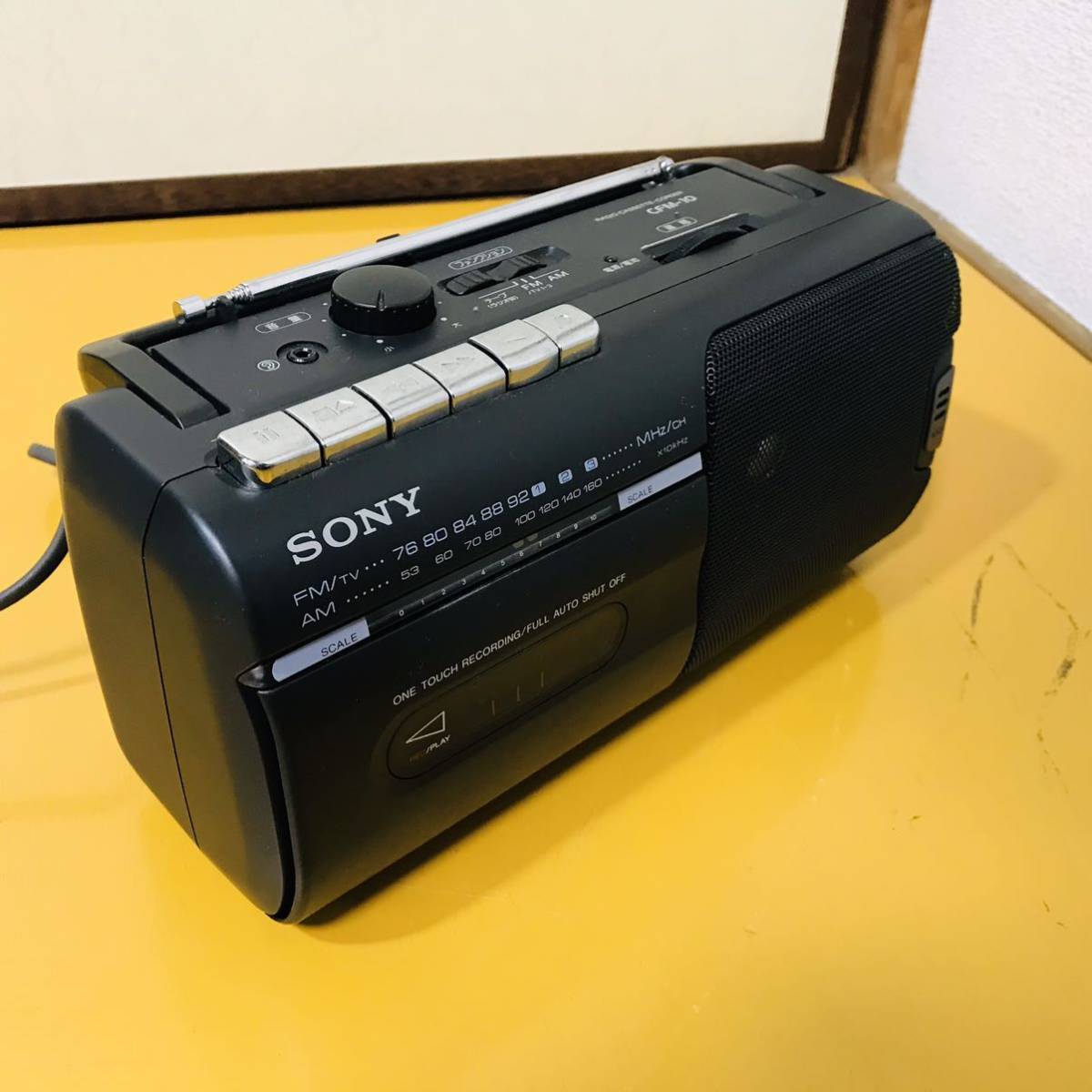 ソニー SONY ラジカセ CFM-10 ラジオ カセット 2003 年製 ブラックの画像3