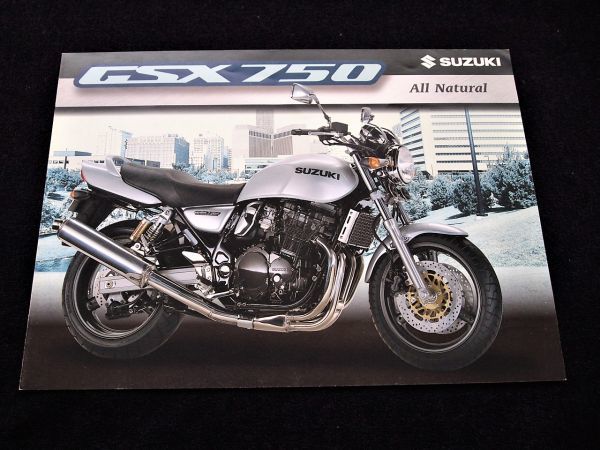 スズキ　ＧＳＸ７５０スポーツ　１９９７年？　希少・輸出用カタログ・美品・送料込み！_画像2