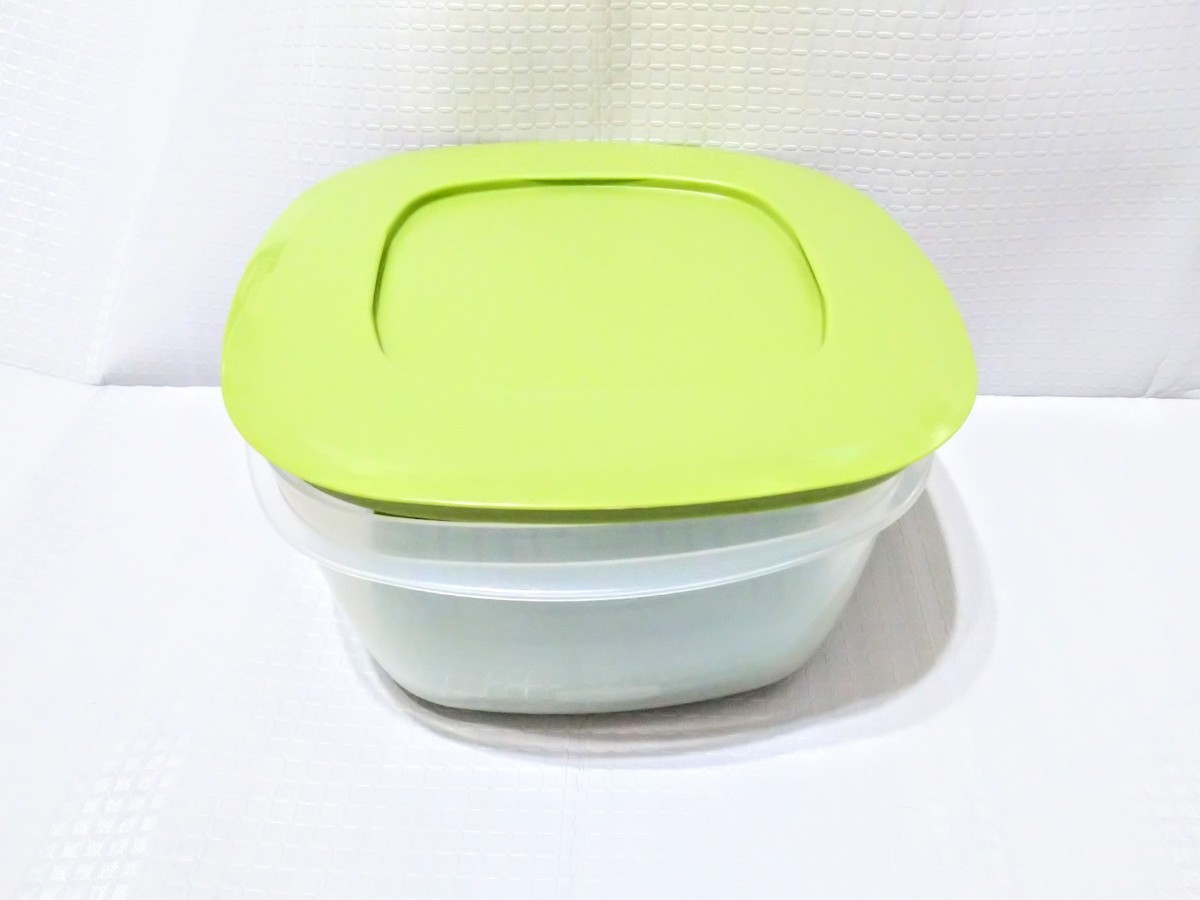 [ new goods ]Rubbermaid preservation container Raver meido duckboard attaching food preservation container large size only large .. produce saver 