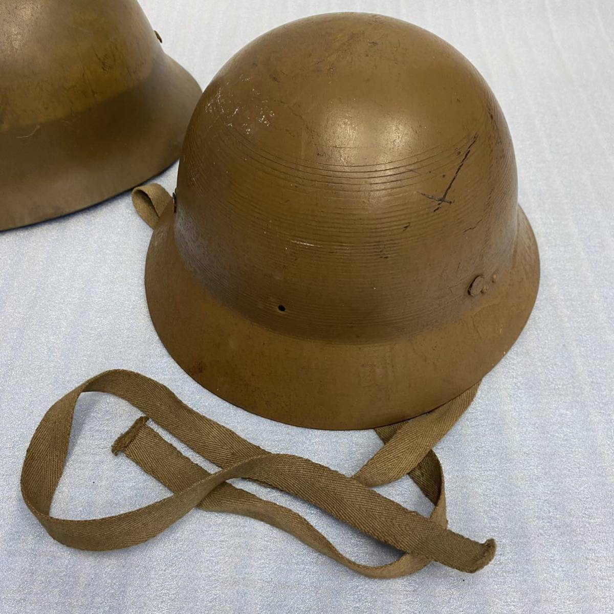 ◆戦前 戦中 鉄兜 鉄カブト 鉄帽 ヘルメット 2点まとめてセット 大日本防空協会指定 当時物 旧日本軍 歴史資料の画像2