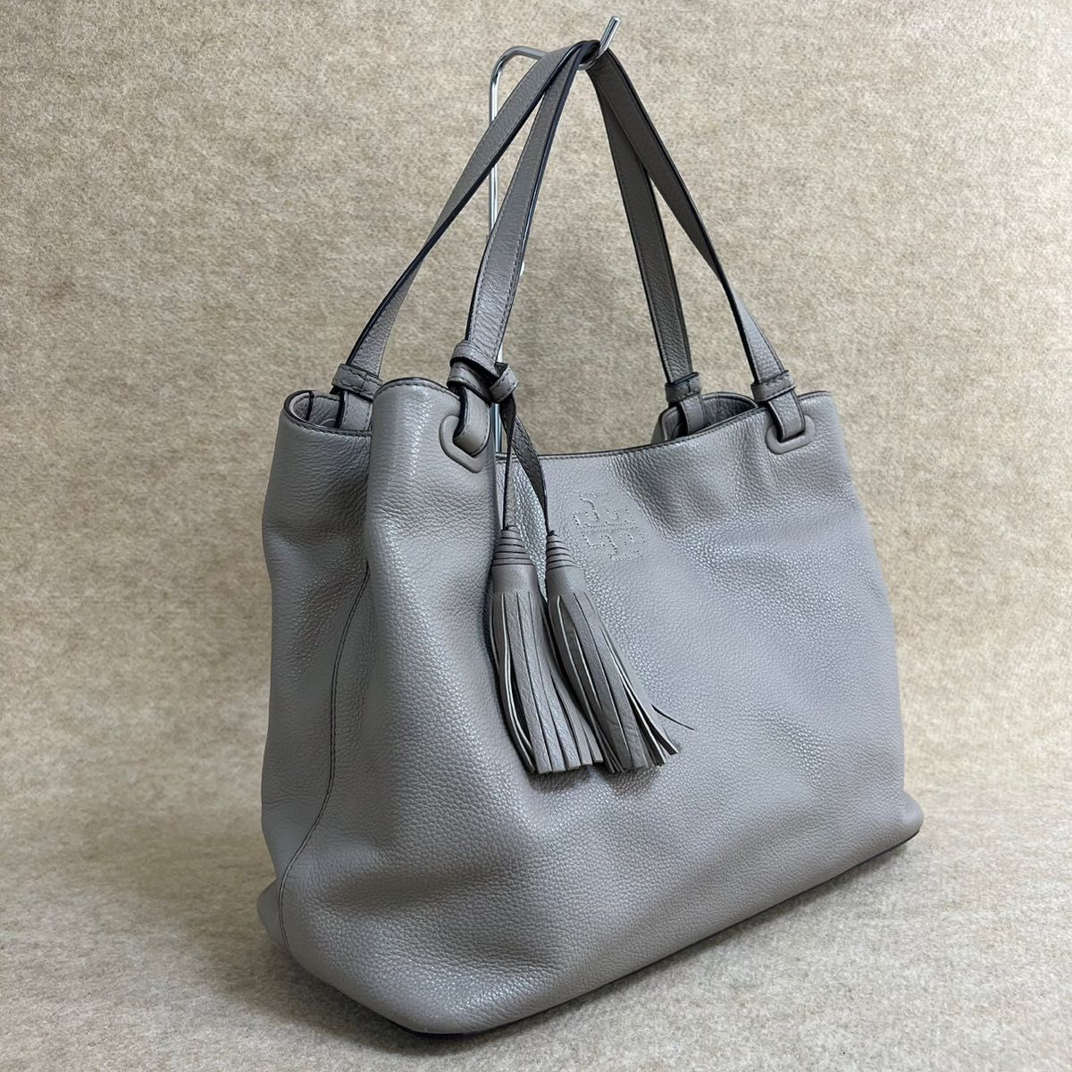 5AG23 トリーバーチ トートバッグ TORY BURCH グレージュ|PayPayフリマ