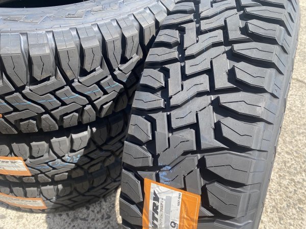 ◎即日発送 2022年製 【215/70R16 100Q】TOYO OPEN COUNTRY R/T