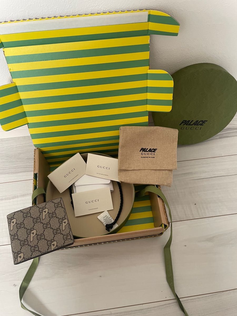 Palace Gucci GG-Pスプリーム キャンバス 二つ折りウォレット|Yahoo