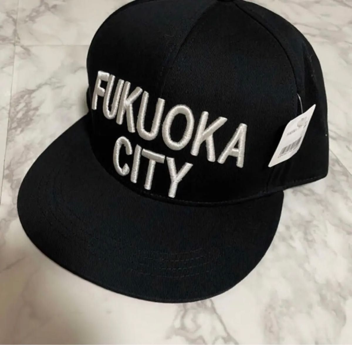 【新品・未使用】FUKUOKA CITY にわか煎餅キャップ　帽子（黒×赤）新品