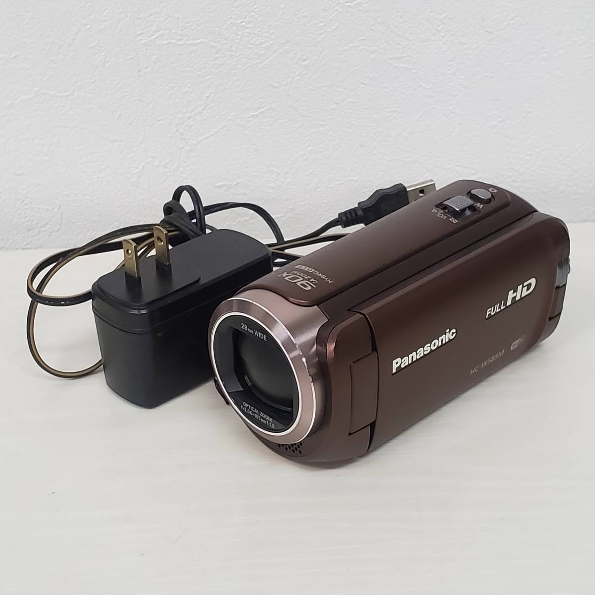 0520-201□パナソニック HC-W585M デジタルビデオカメラ FULL HD ブラウン系 本体、アダプター 箱、取説なし 稼働確認済み  Panasonic