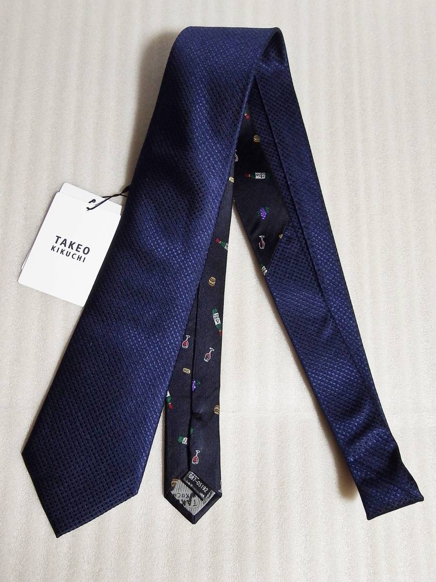 [ с биркой новый товар ] TAKEO KIKUCHI Takeo Kikuchi темно-синий шелк перемена галстук & галстук пинцет в кейсе обычная цена 12,100 иен 