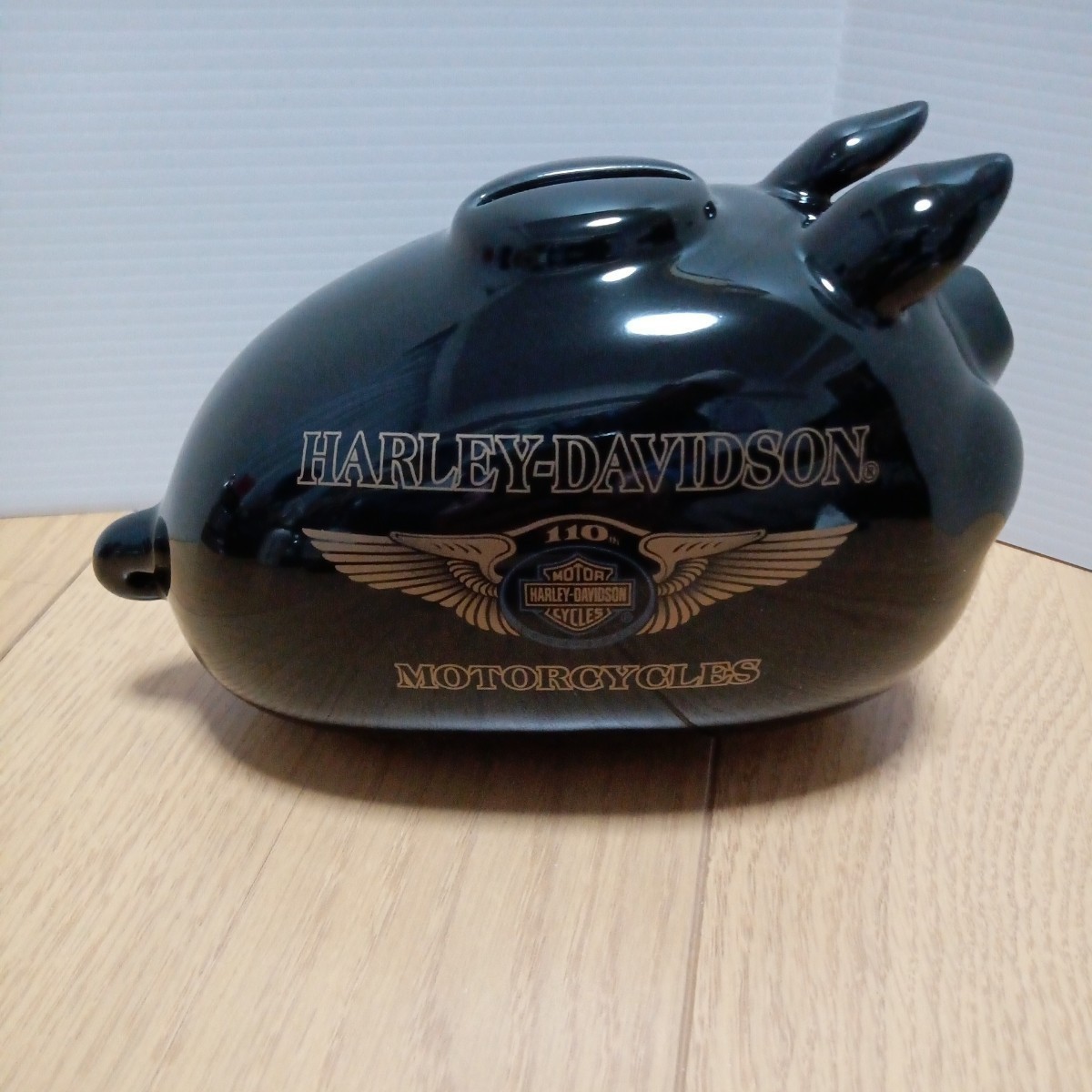 HARLEY DAVIDSON【貯金箱】陶器 110周年 豚 ブタ ぶた タンク HARLEY DAVIDSON【貯金箱】陶器 110周年 豚 ブタ ぶた タンク