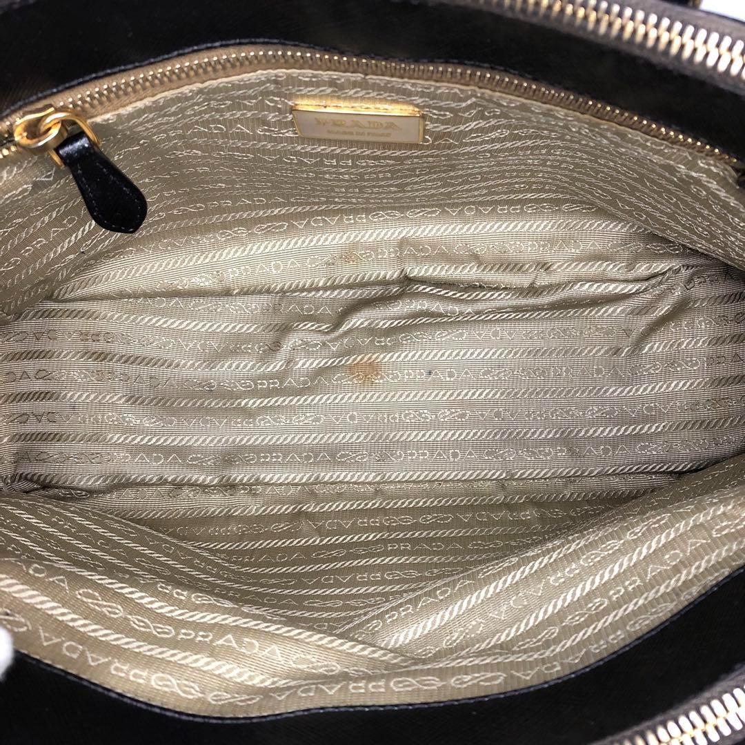 美品】プラダ PRADA 三角ロゴ サフィアーノ 黒 ブラック ガレリア