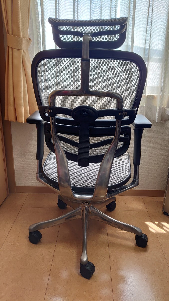エルゴヒューマン プロ オットマン ホワイト Ergohuman Pro Ottoman