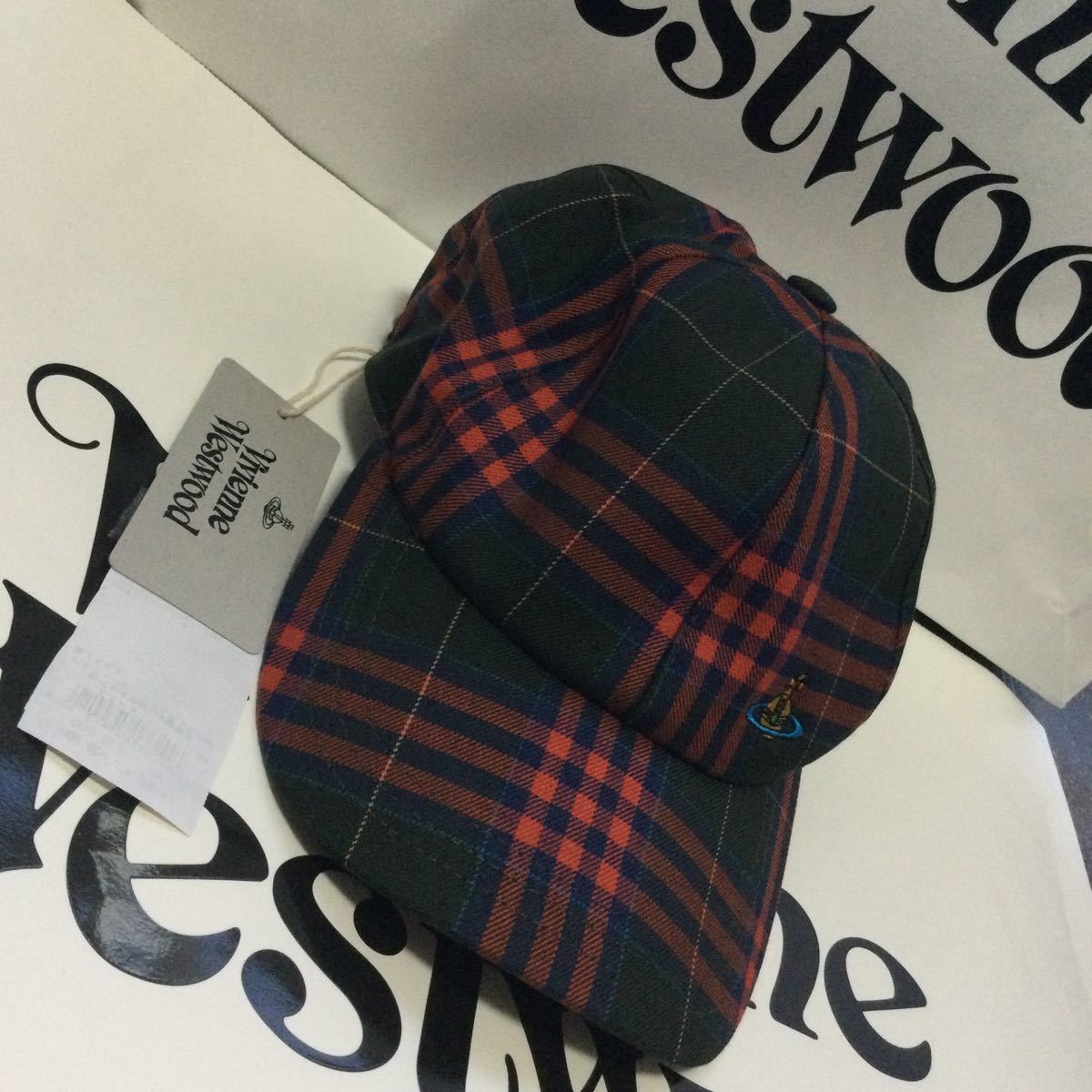 送料込●新品● 価33000 Vivienne Westwood ウールキャップ 鍔付き帽子 赤茶チェック イタリア製 ゴルフ ヴィヴィアンウエストウッド