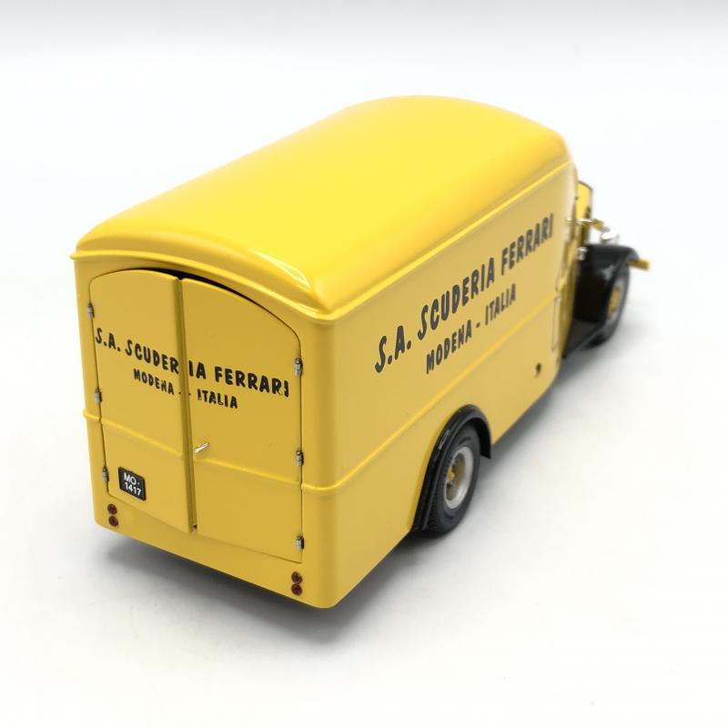 Yahoo!オークション - 【中古】exoto 1/43 バルトレッティ レーシングカ...