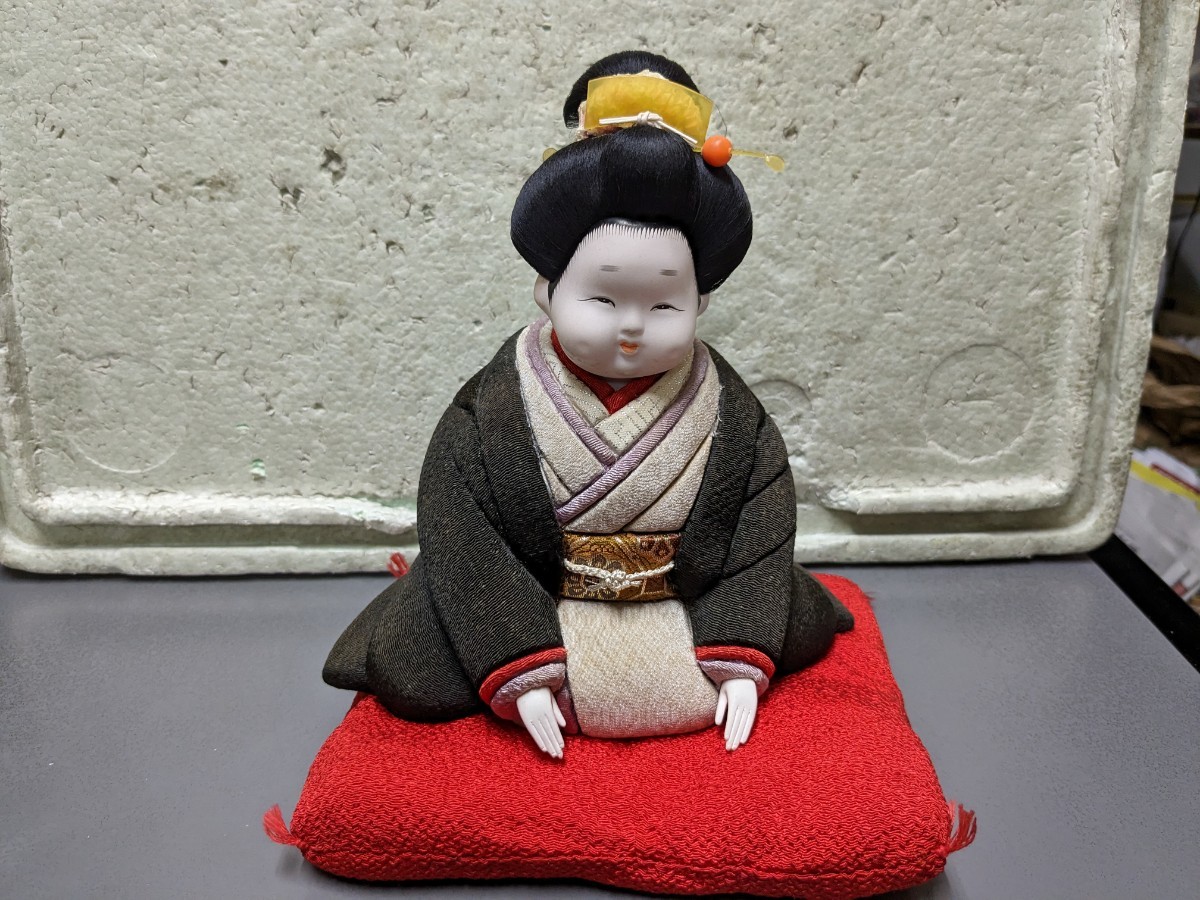 名川春山 戦前作 能楽 「保名」 共箱 昭和初期 日本人形 浅原革 名川春山 戦前作 能楽 「保名」 共箱 昭和初期 日本人形 浅原革