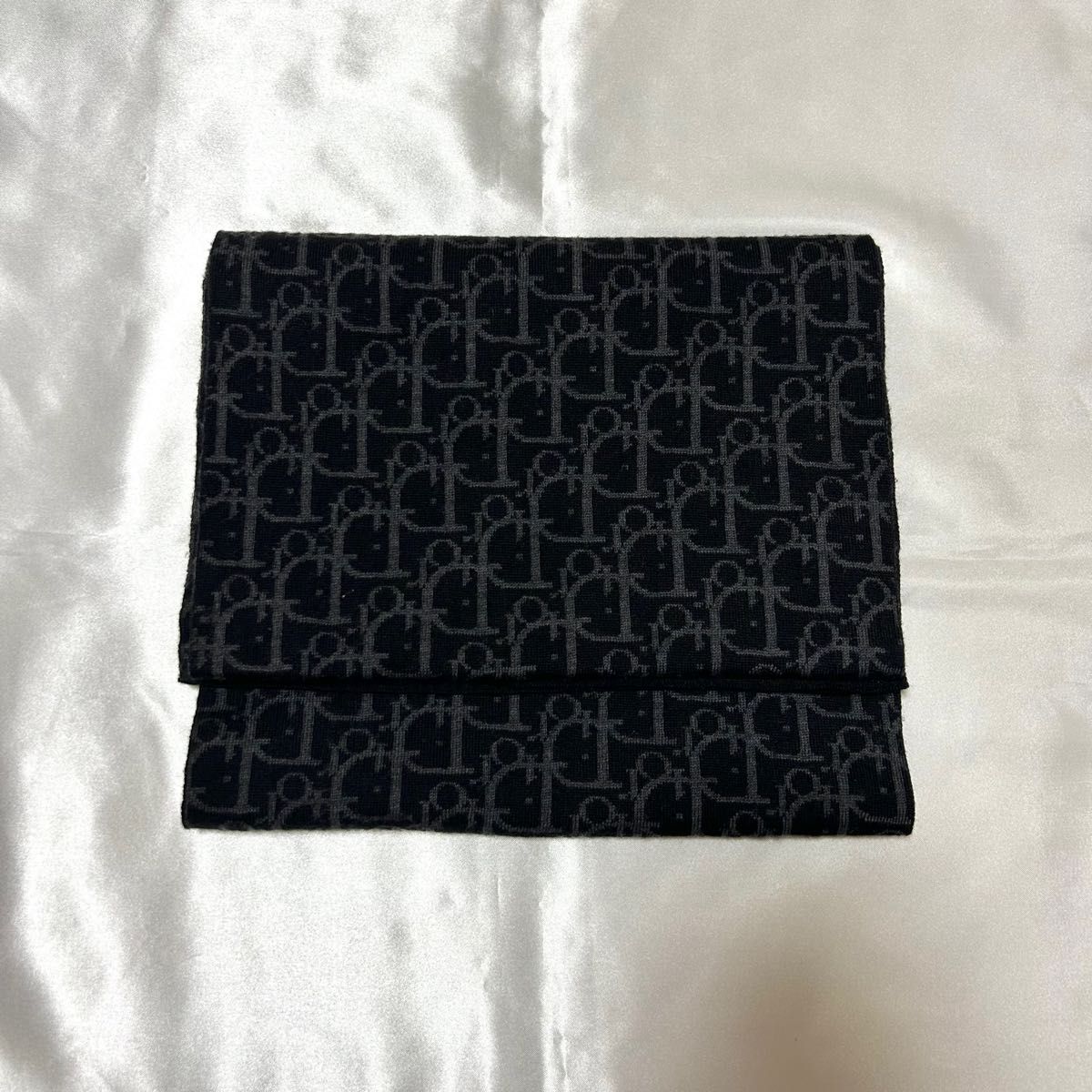 Dior トロッター柄バイカラーマフラー