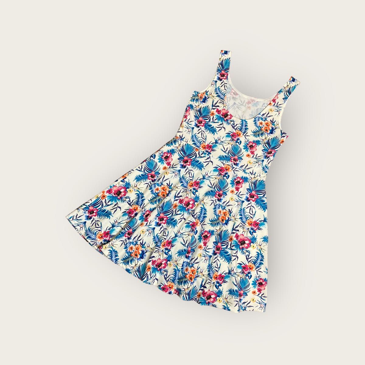 H&M Divided ひざ丈ワンピース ノースリーブ 袖なし 花柄 38 M ミニワンピース