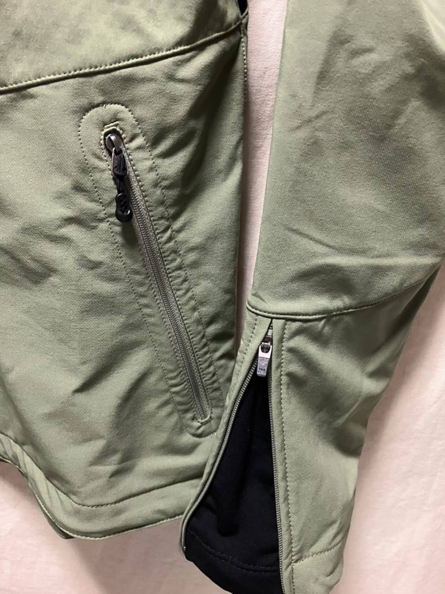 新品 patagonia インテグラジャケット S ソフトシェル F9 スリングショット ガイド / surf バイク レギュレーター mars daiwa pier39 R1 2_画像4