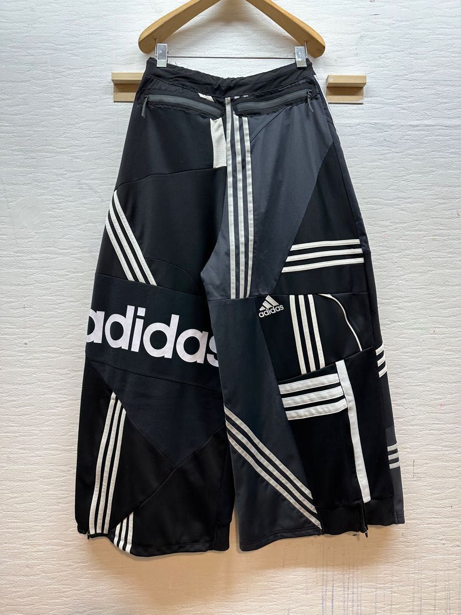 adidas リメイクパンツ 下北沢 iot イオット Wonder