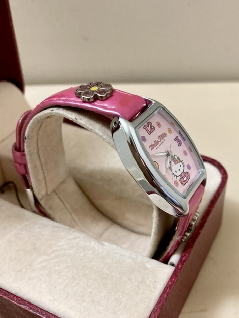 HELLO KITTY wristwatch lady's 