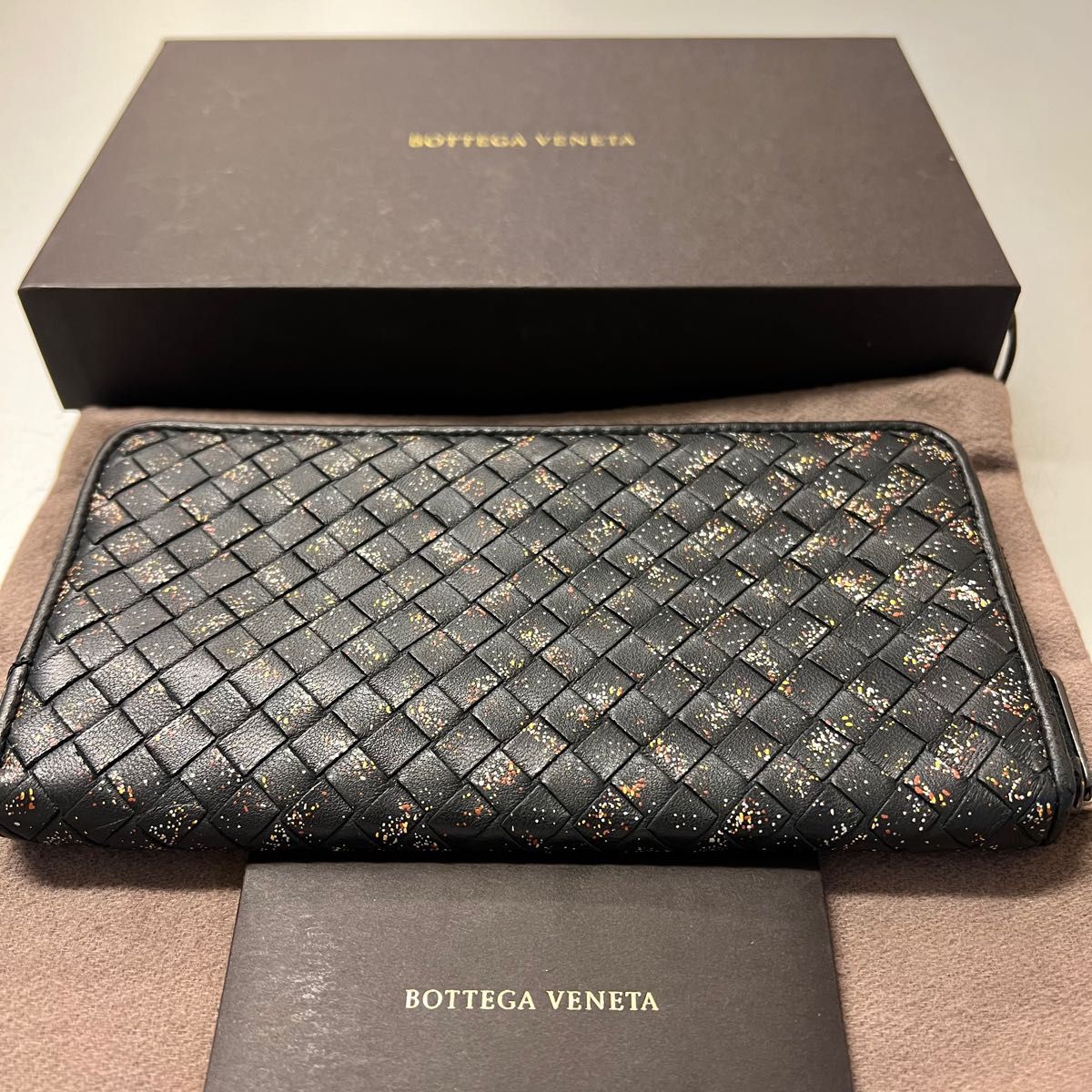 新品同様! ボッテガヴェネタ BOTTEGA VENETA マイクロドッツ 財布 長