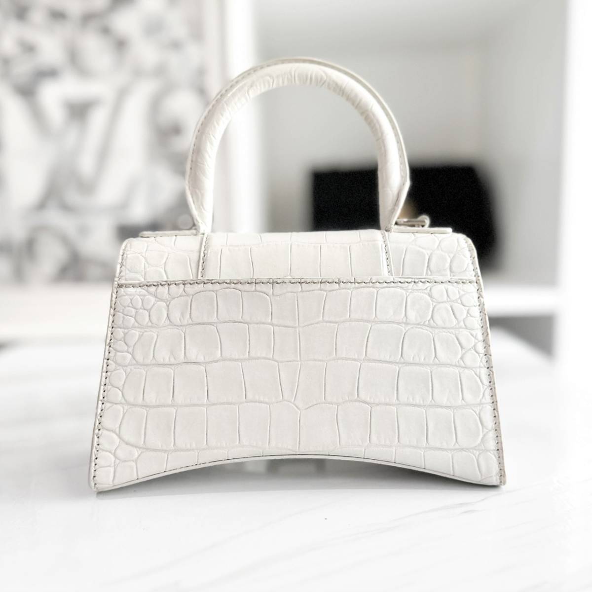 【BALENCIAGA】アワーグラス ミニバッグ 2WAY クロコ風 バレンシアガ アワーグラスXS クロコ型押し 白 2way ハンドバッグ