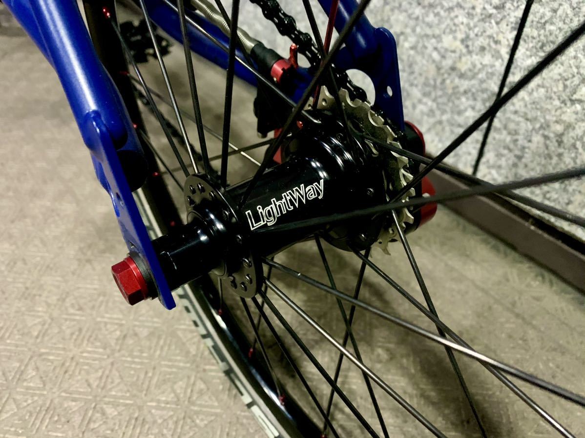 Brompton用 6061AL & 7075AL & 64チタン 削り出しハブ ブラック Brompton用 6061AL & 7075AL & 64チタン 削り出しハブ ブラック