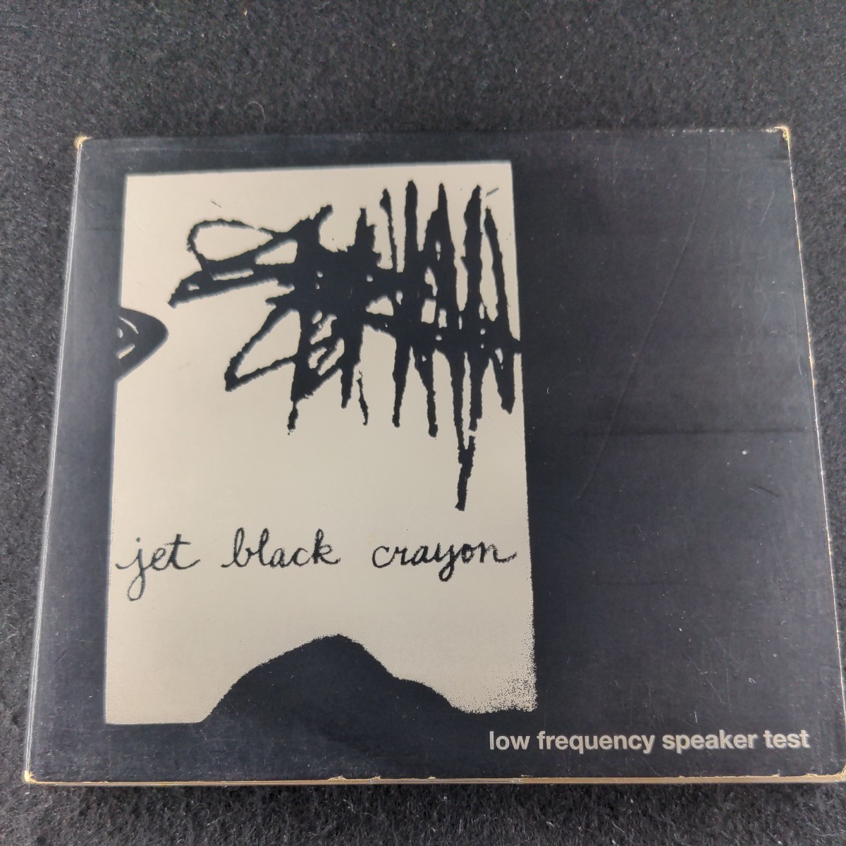 15-109【輸入】Low Frequency Speaker Test Jet Black Crayon_画像1