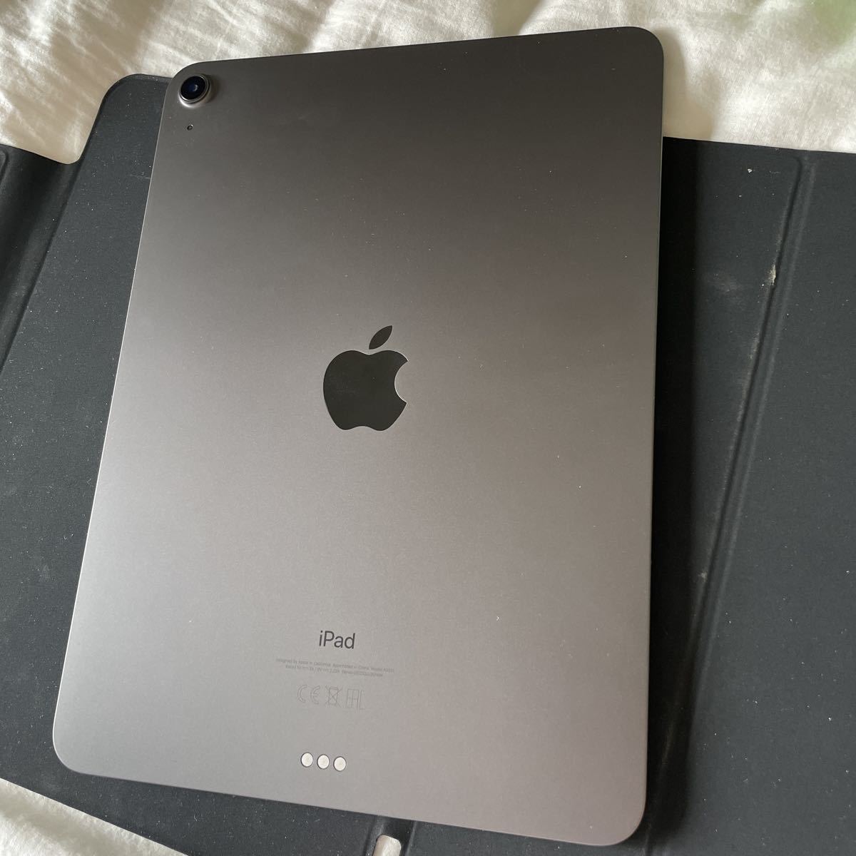 Apple iPad air 4 64GB MYFM2NF/A 超美品 海外モデル 動作問題なし
