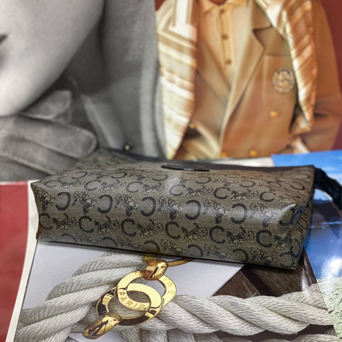 希少 VINTAGE OLD CELINE ポーチ 馬車柄 PVC×レザー ブラゾン 希少 VINTAGE OLD CELINE ポーチ 馬車柄 PVC×レザー ブラゾン