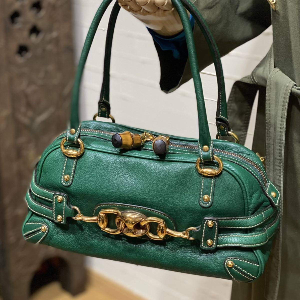 希少モデル GUCCI バンブーライン ハンドバッグ ゴールド金具 ホースビット グリーン レザー セミショルダーバッグ ヴィンテージバッグ