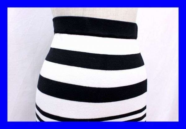 ●美品 アナップ ANAP タイトスカート 台形 ひざ丈 ボーダー 白 ホワイト 黒 ブラック レディース 服F4076_画像1