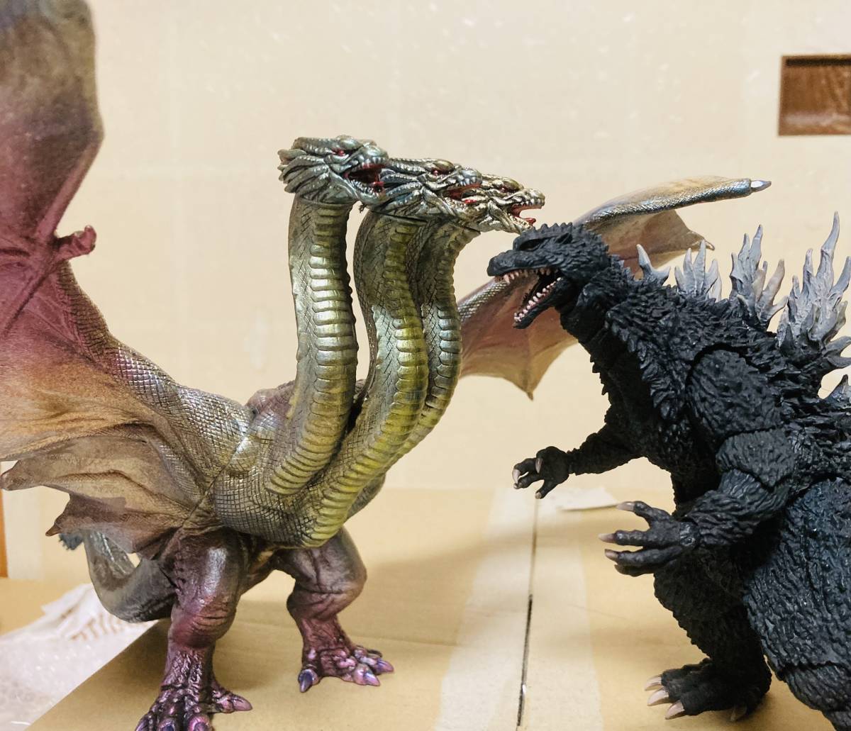 ゴジラ怪獣 キングギドラ2019 リペイント - キングギドラ ゴジラ怪獣 キングギドラ2019 リペイント - キングギドラ