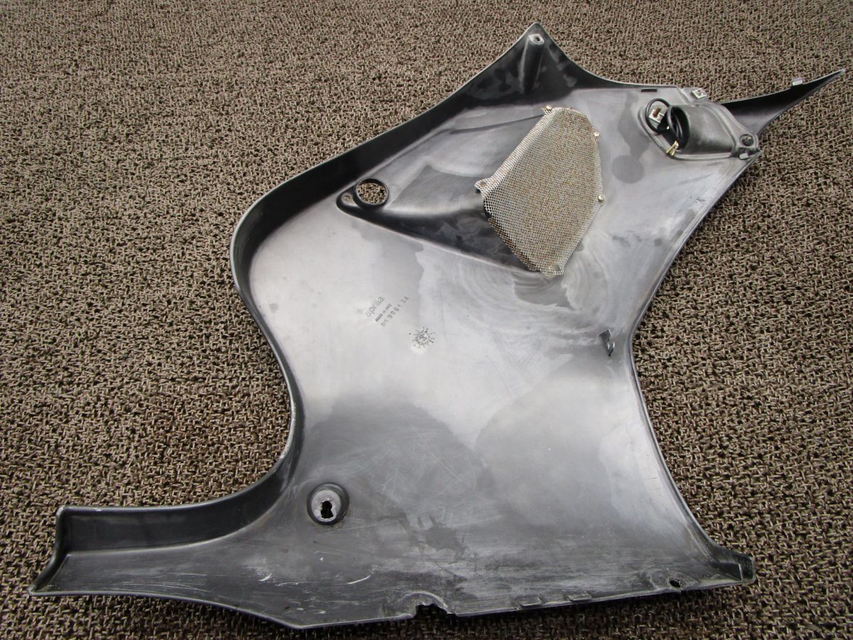  Aprilia RS50 under cowl left non-genuin winker #z358!MM Aprilia [ AM6 ] aprilia