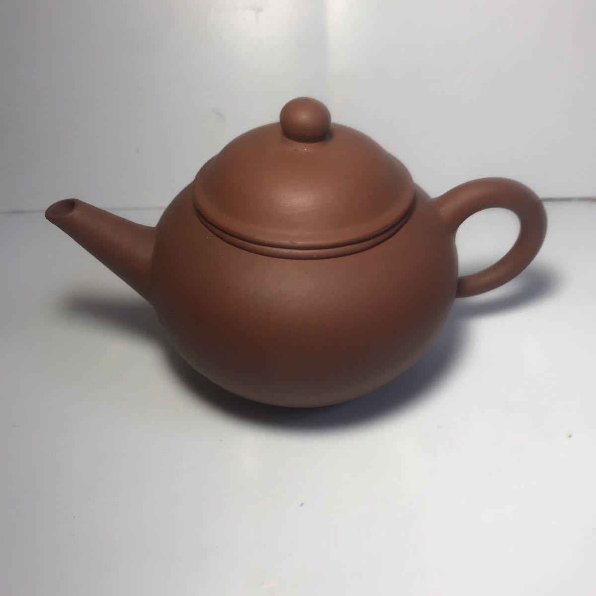 時代物 中国宜興 紫砂 朱泥 漢詩彫り荊渓恵孟臣製 急須 在銘有り 煎茶