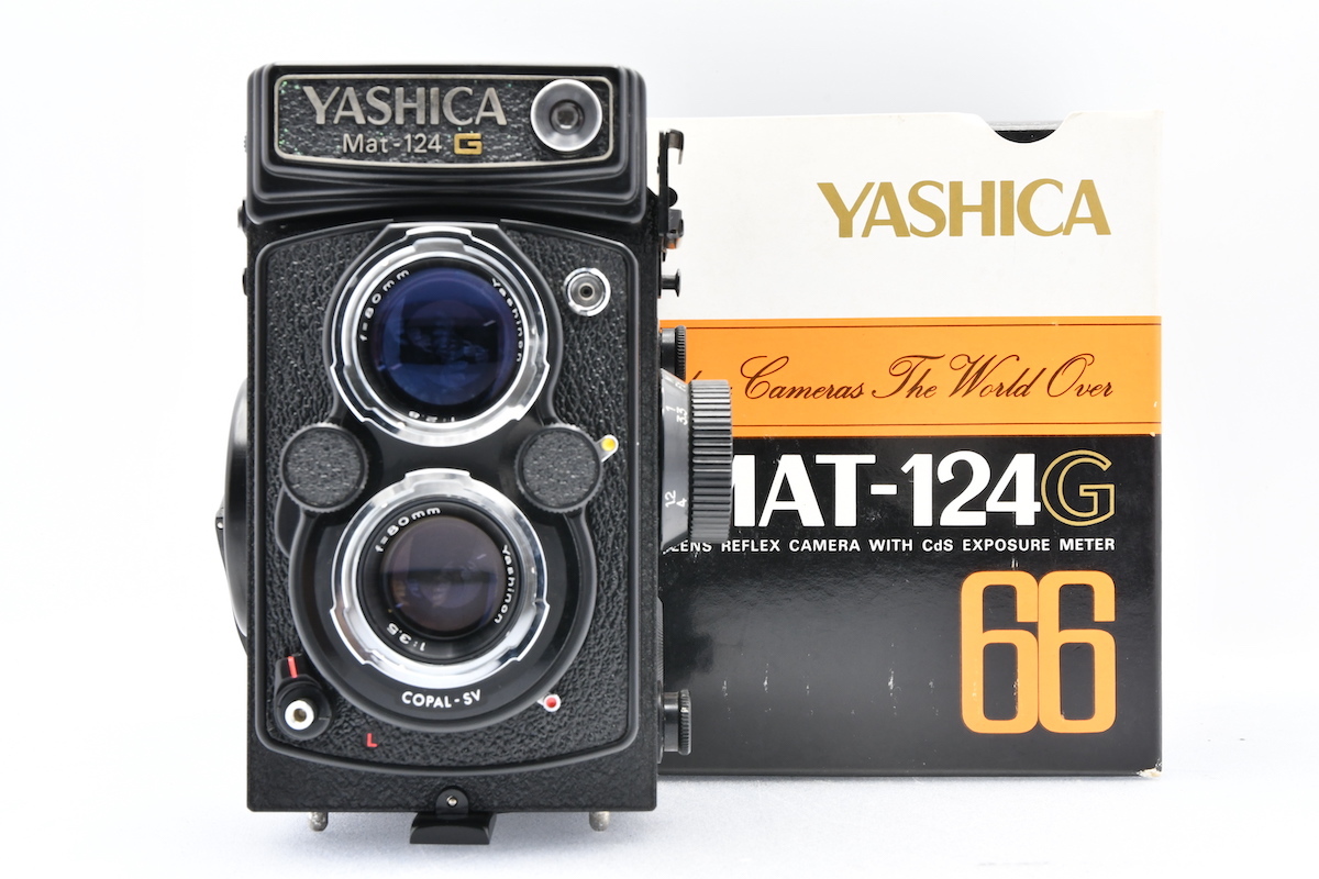 YASHICA Mat-124G / Yashinon 80mm F3.5 ヤシカ 中判カメラ 二眼レフ