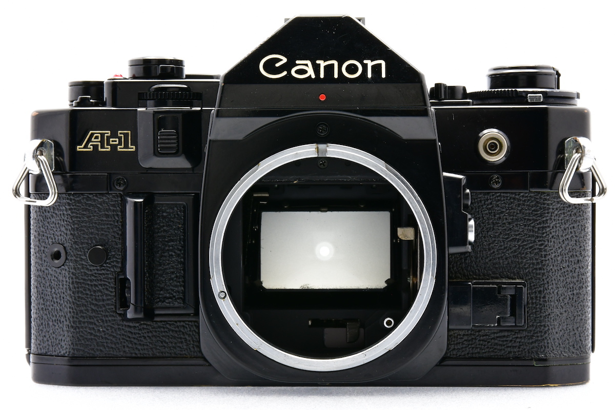 超美品 CANON A-1 ボディ フィルムカメラ モルト新品交換済 Y535