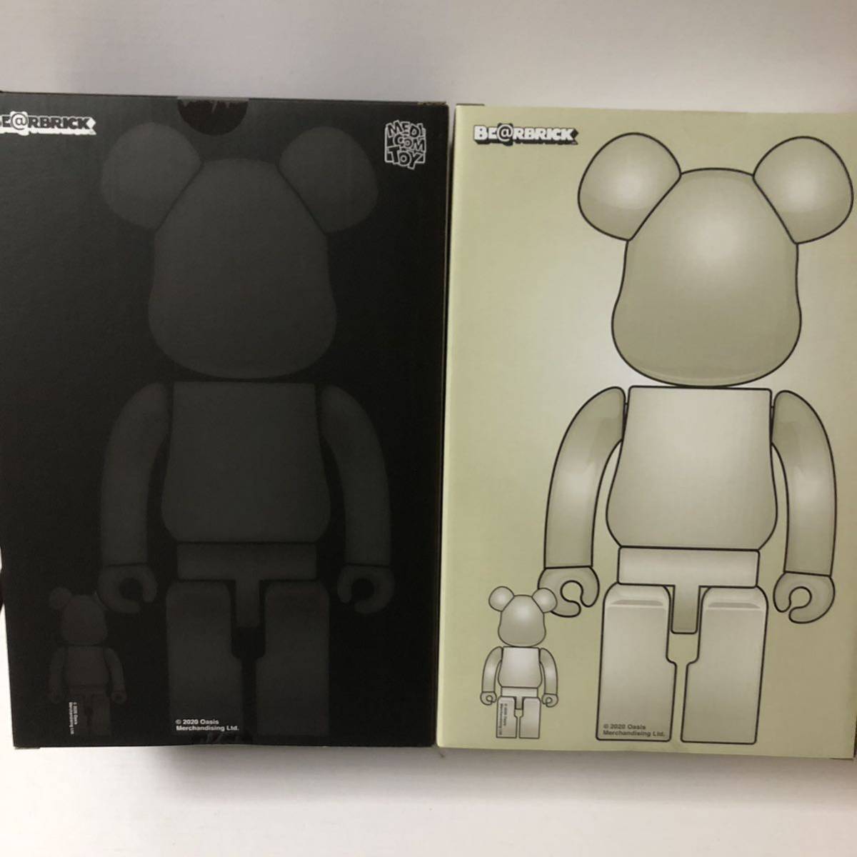 激レア ベアブリック オアシス 白&黒 セット 100%&400% (BE@RBRICK oasis white chrome black 新品未開封 本物 正規品)_画像2