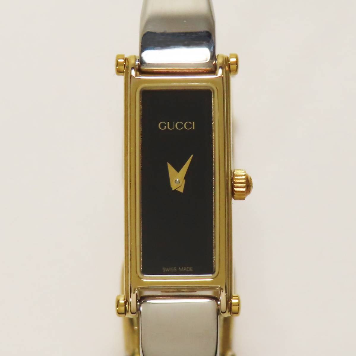 純正購入 美品 稼働品 GUCCI グッチ バングルウォッチ 1500 クオーツ