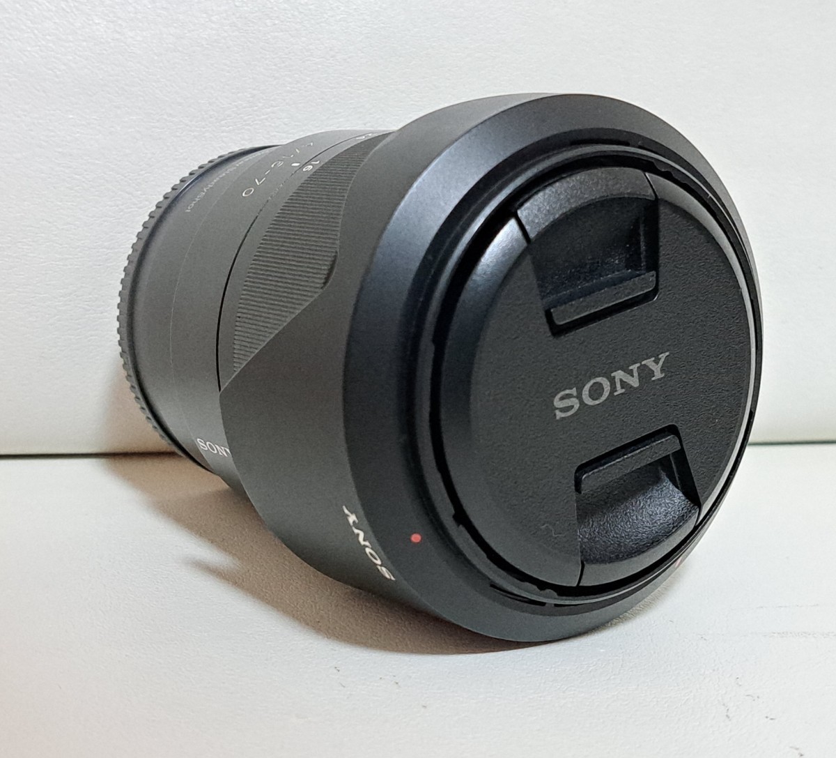 SONY 標準ズームレンズ 「カールツァイス」 Vario-Tessar T* E 16-70mm