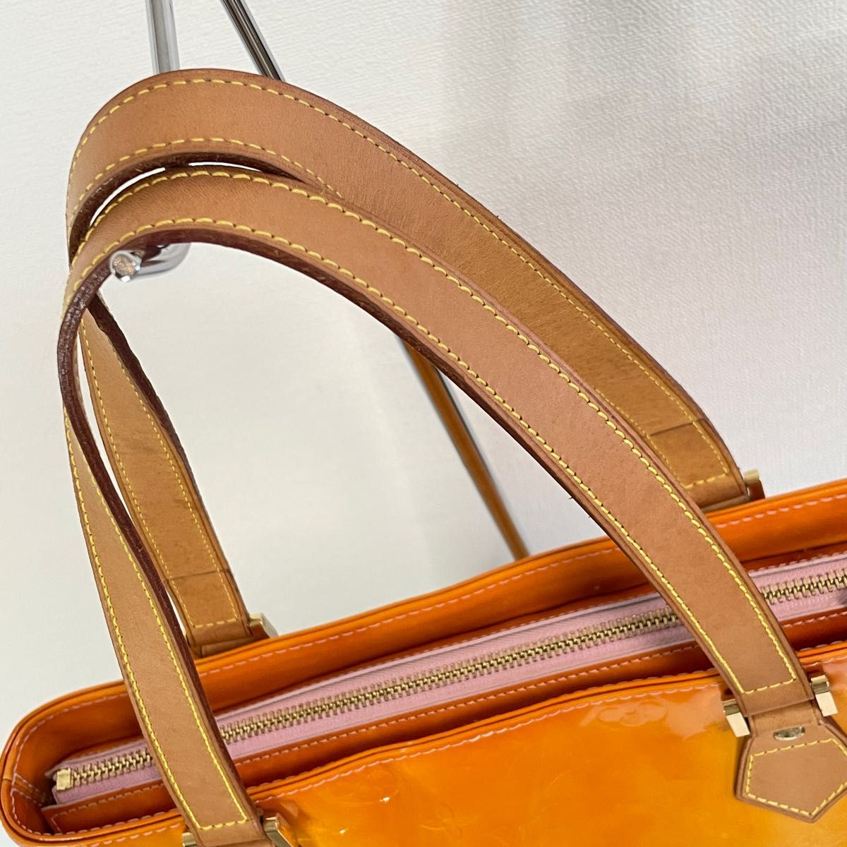 美品 ルイヴィトン ヒューストン ハンドバッグ ヴェルニ LW1929 美品 ルイヴィトン ヒューストン ハンドバッグ ヴェルニ LW1929