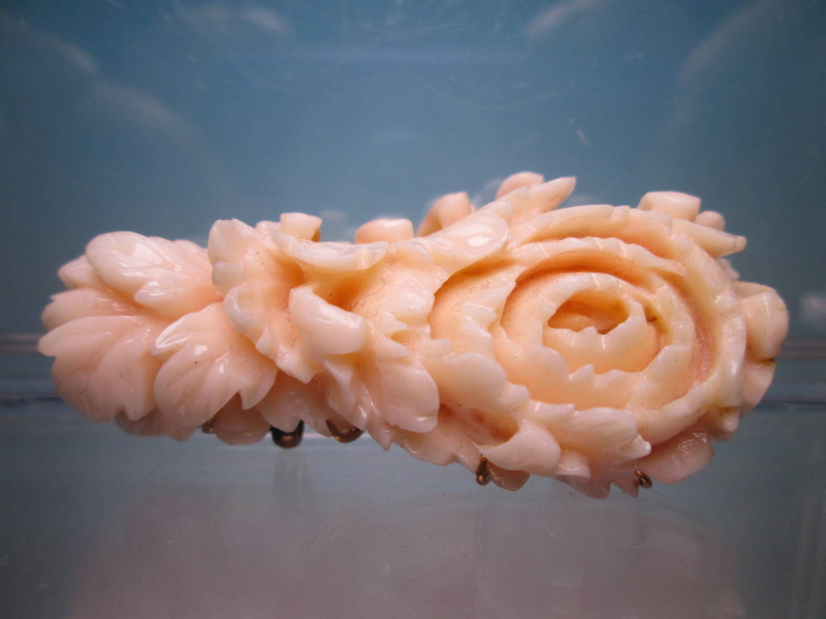 【江月】アンティーク・K18 本珊瑚 牡丹の花彫刻の帯留め 28g_画像4