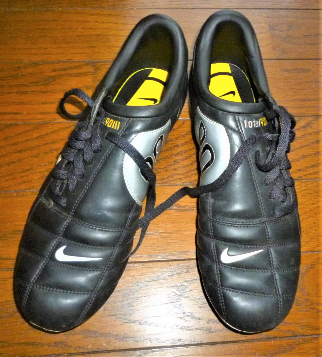 ヤフオク! - 即決・送料込☆NIKE ナイキ☆良品 サッカースパイクシュ...