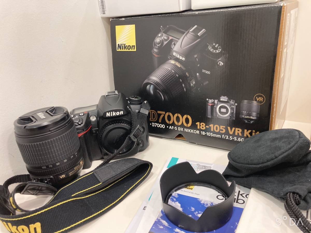 ◇【ほぼ未使用】 Nikon ニコン D7000 18-105 VR レンズキット 元箱