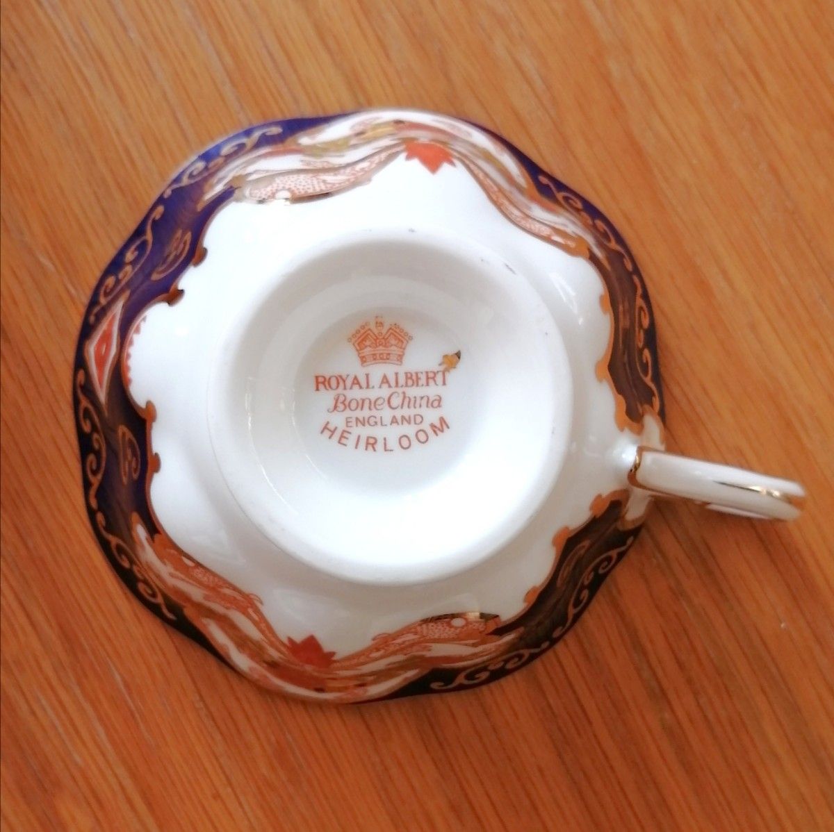 ROYAL ALBERT(ロイヤルアルバート)●HEIRLOOM(エアルーム)　5客セット