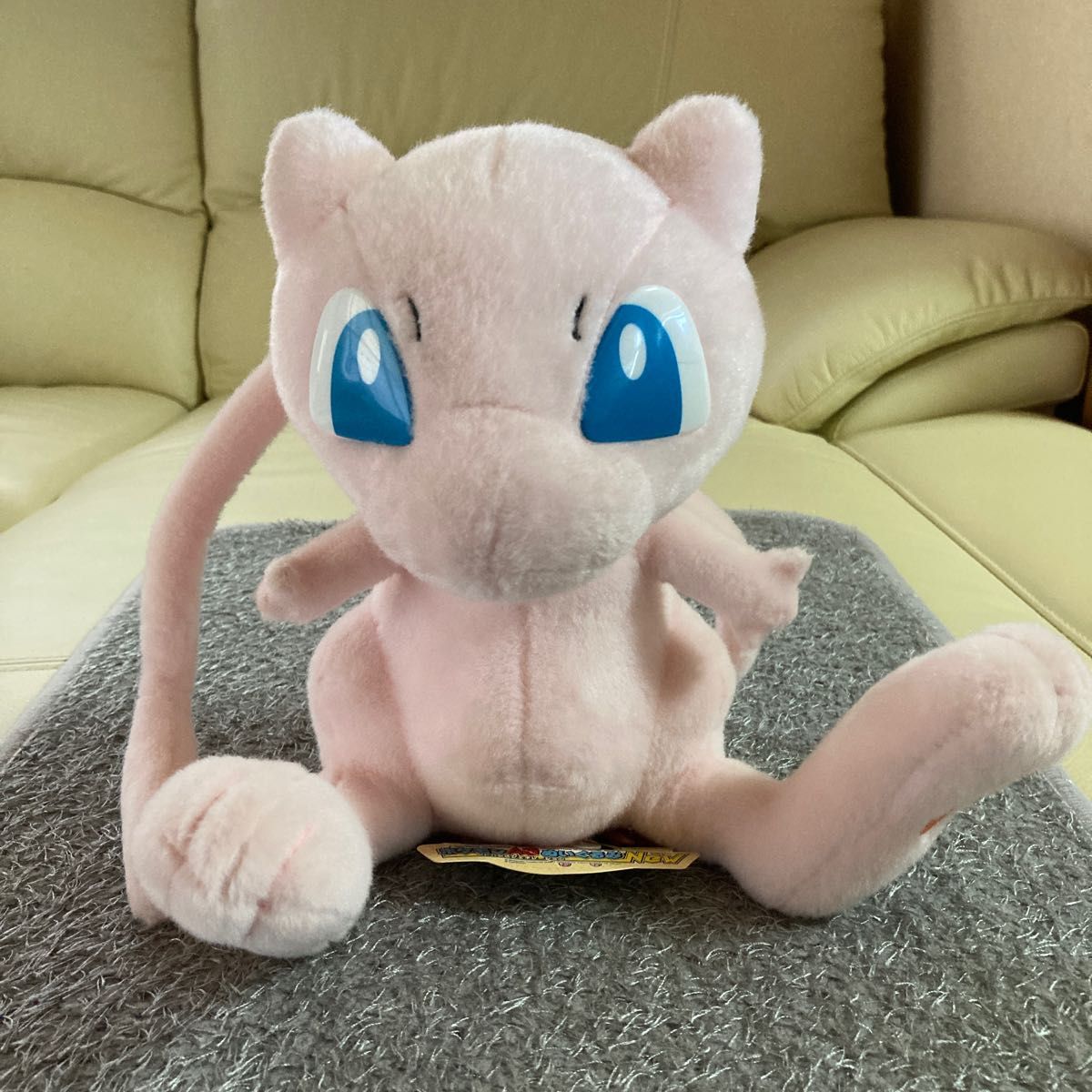 ポケットモンスター　ミュウ　 ぬいぐるみ