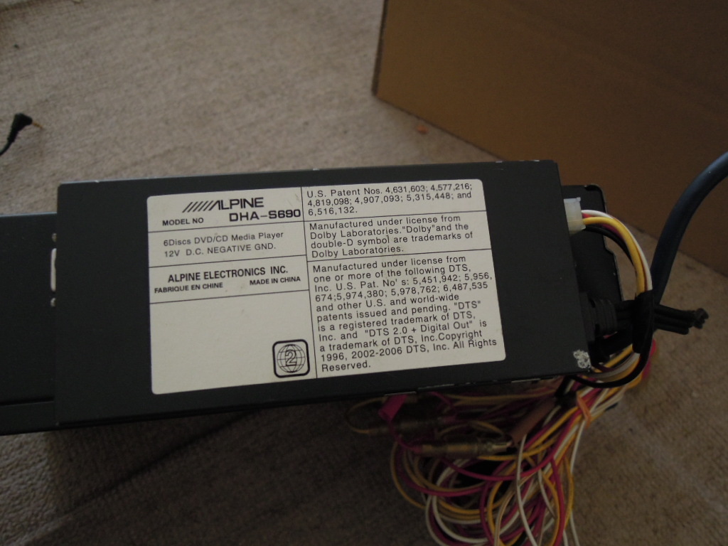 アルパイン DVDチェンジャー DHA-S690 動作未確認 送料無料 アルパイン DVDチェンジャー DHA-S690 動作未確認 送料無料