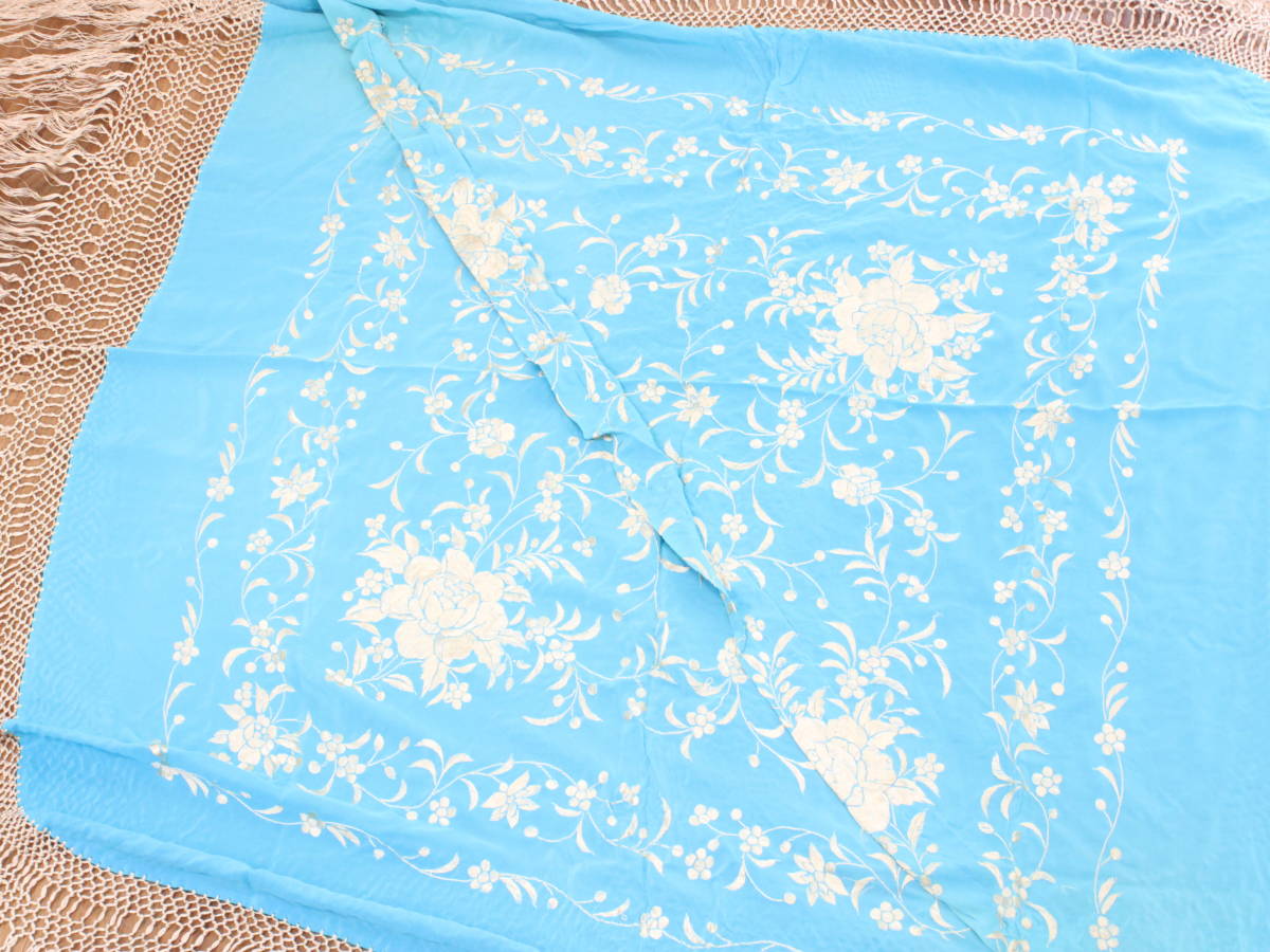 [ free shipping ][ high class silk flamenco for large size size ]150×150 long freko attaching square type turquoise blue & Gold embroidery floral print mantle n