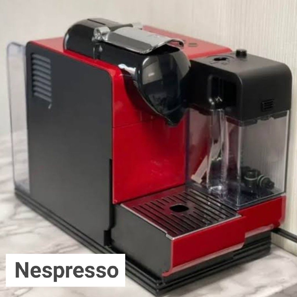 ネスプレッソ】Nespresso ラティシマプラス F411 赤|Yahoo ネスプレッソ】Nespresso ラティシマプラス F411 赤|Yahoo