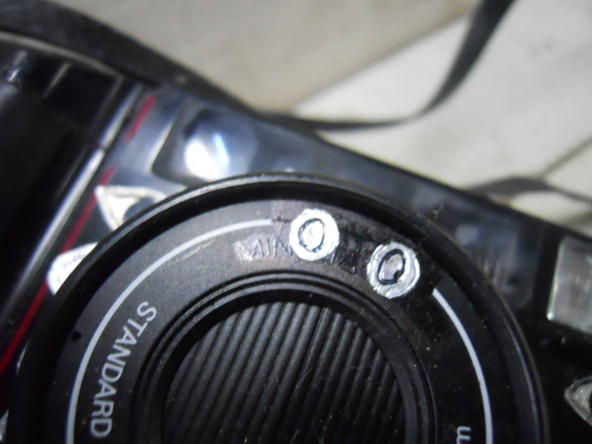 M9479 カメラ STANDARD 38mm TELEPHOTO 60mm MINOLTA ペイント加工あり 傷汚有り 動作チェック無 60サイズ(0505)_画像7