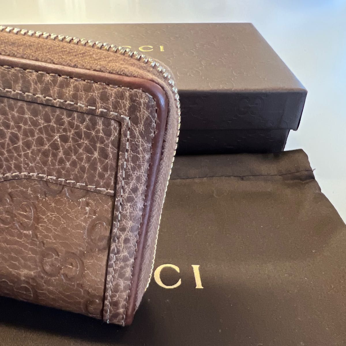 新品同様 グッチ GUCCI 財布 長財布 シマレザー コンチネンタル