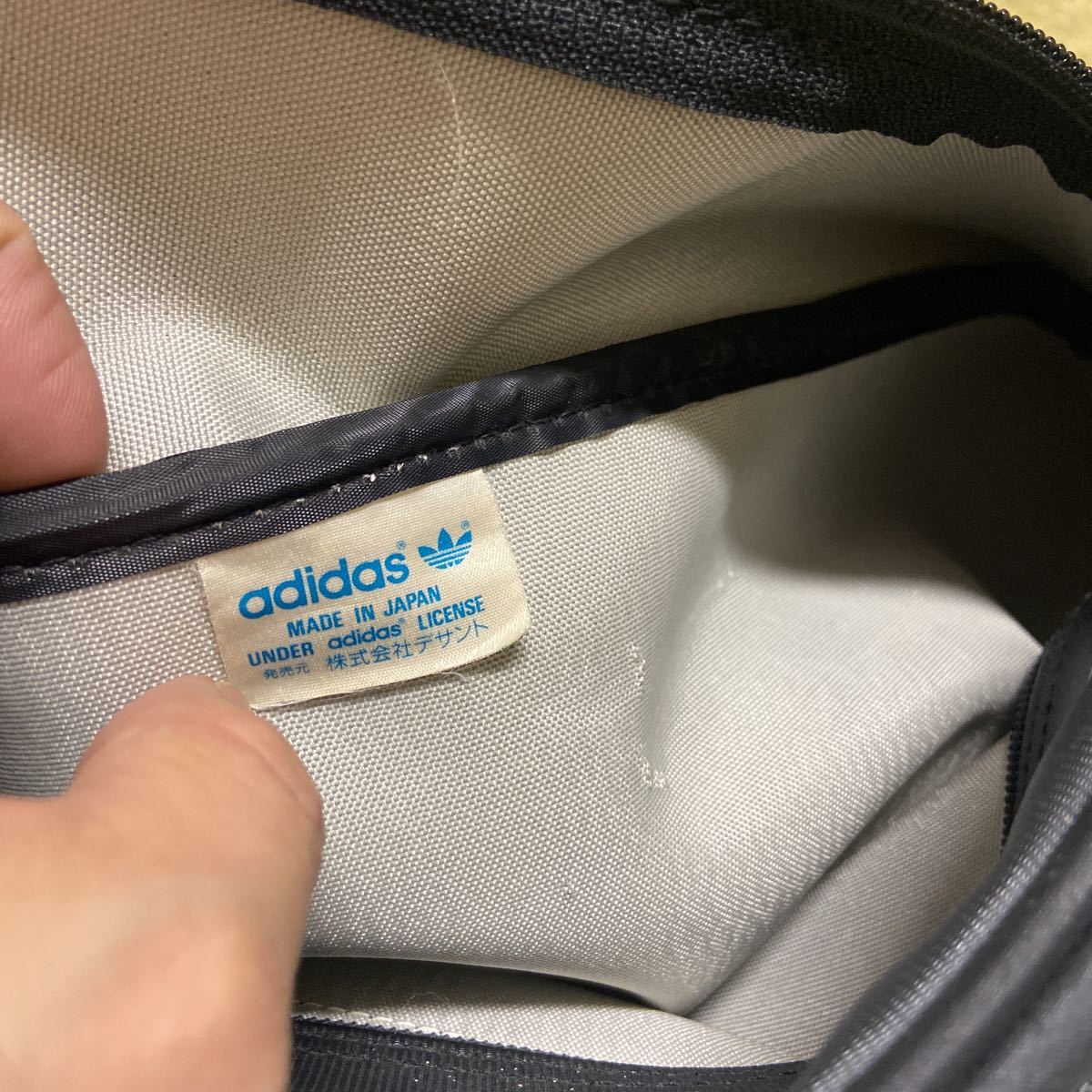 ~80s adidas Adidas Descente period shoulder bag sport bag black white Vintage Vintage rare 